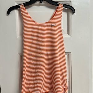 Nike dri-fit workout tank top. Size small.